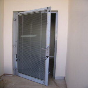 ابواب المنيوم المنيوم الكويت – فني المنيوم - محمد اقبال 99899135 - المنيوم - شتر - تركيب مطابخ - فني شتر - تركيب شتر - تصليح شتر - تصليح مطبخ - معلم المنيوم - فني المنيوم الكويت